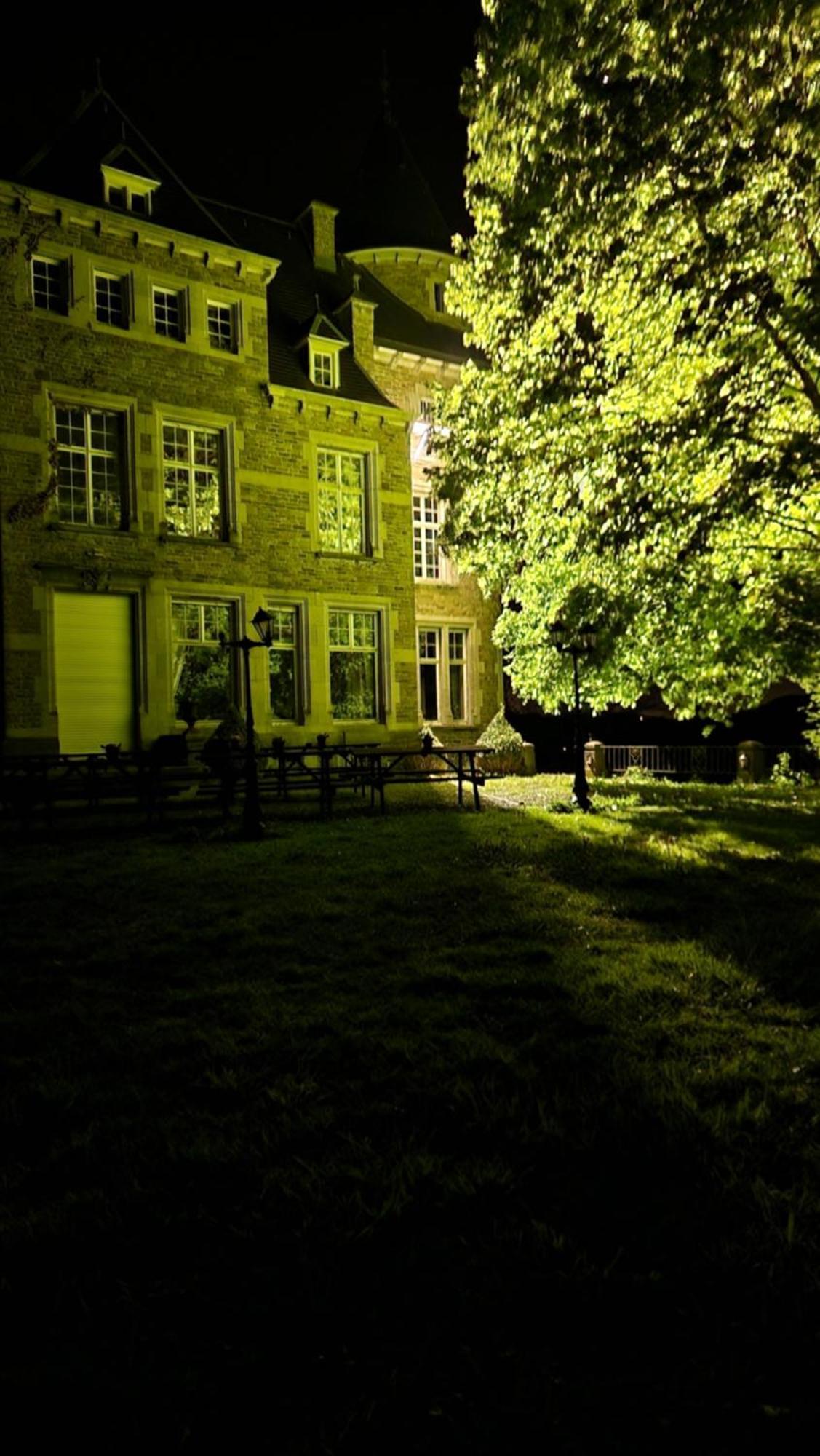 Le Petit Chateau De Blier Villa Érezée Dış mekan fotoğraf