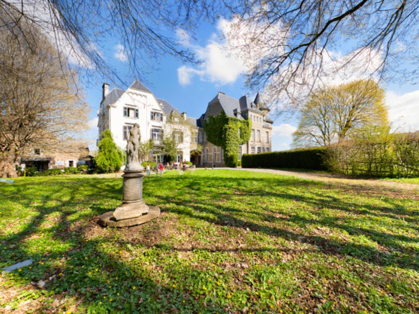 Le Petit Chateau De Blier Villa Érezée Dış mekan fotoğraf